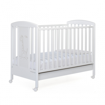 Raffy wooden cot