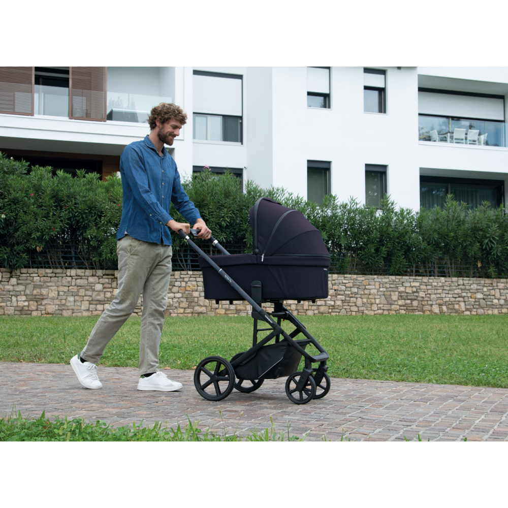 Sia in casa che a passeggio scegli i migliori prodotti per il tuo bambino