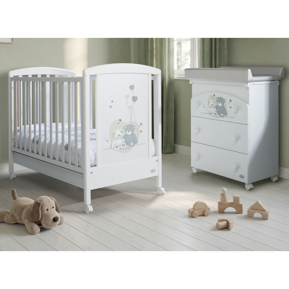 From the very first moments of your baby’s life, Foppapedretti is there for you