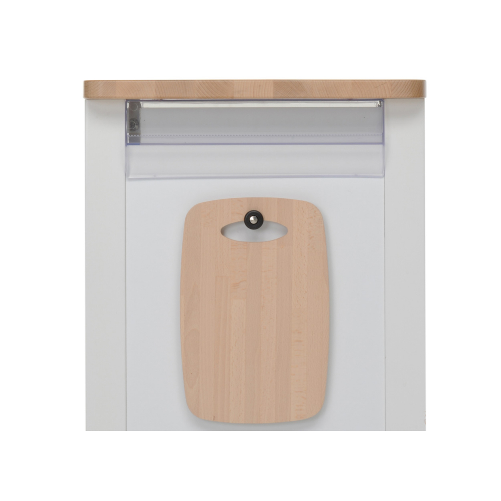 Tagliere in legno in dotazione