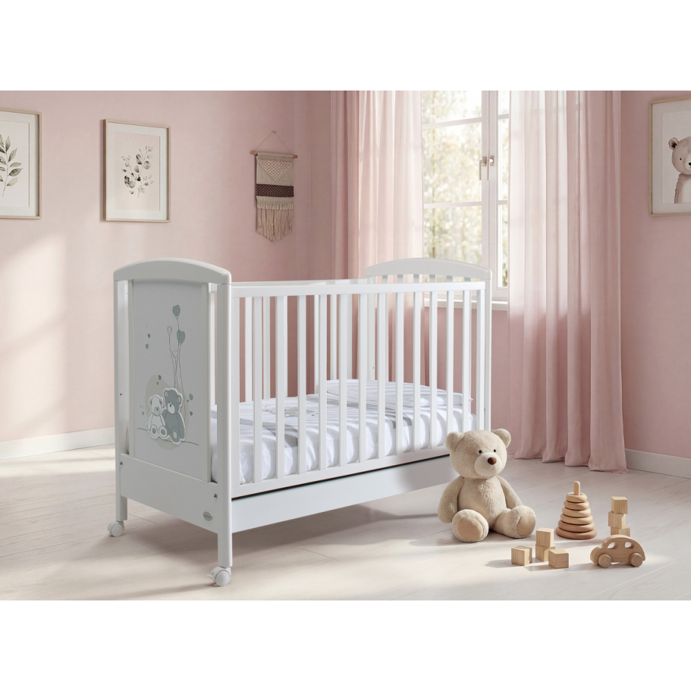 From the very first moments of your baby’s life, Foppapedretti is there for you