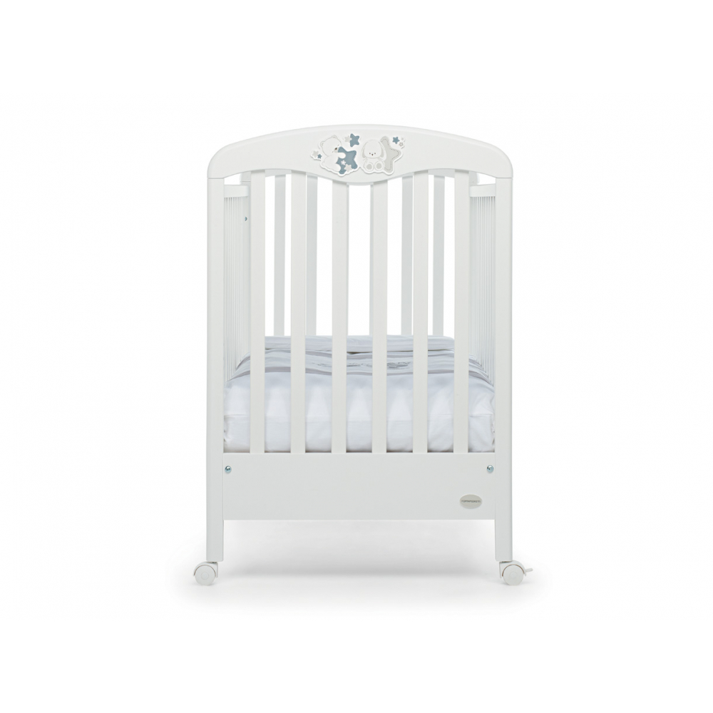 One headboard, in the shades of white and grey, features a refined embossed decoration of two little friends: a sweet bunny and a nice teddy bear playing with little stars