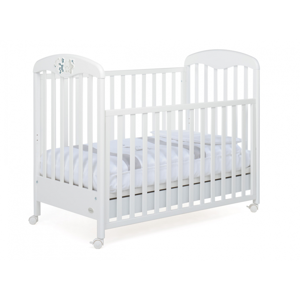 Side adjustable to two heights, so that you can make up the bedding easily