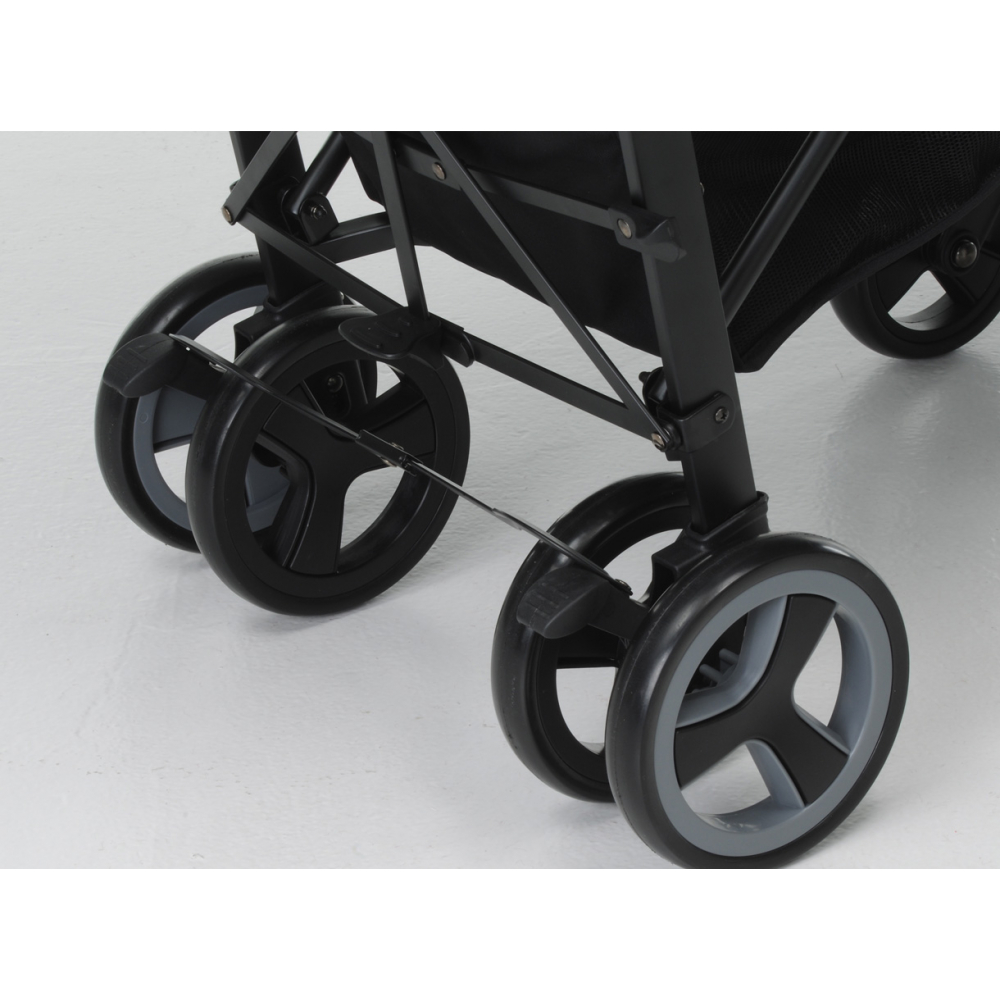 Rear wheels with parking brake