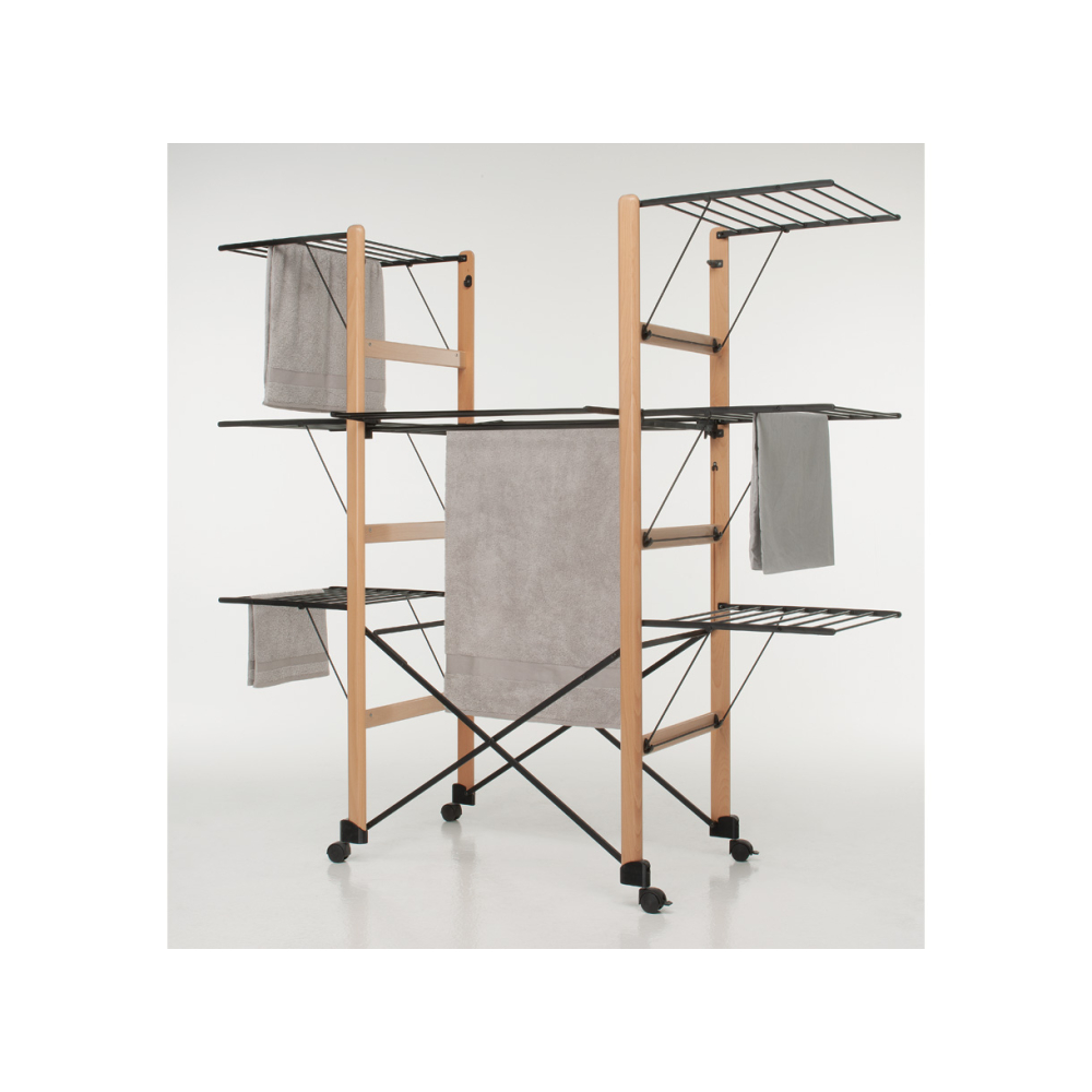 When fully extended, it has 33 metres of line for hanging out washing
